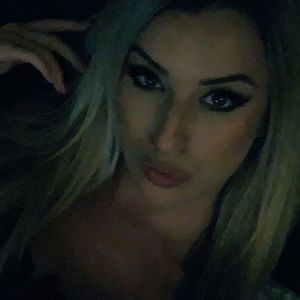 Meet your Posher, Karina